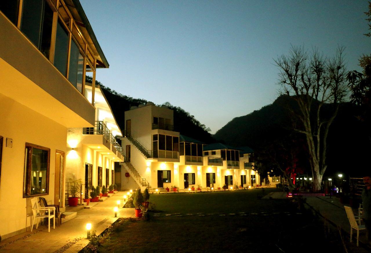 Ezzenza Mahayana Resort & Spa Rishīkesh Esterno foto